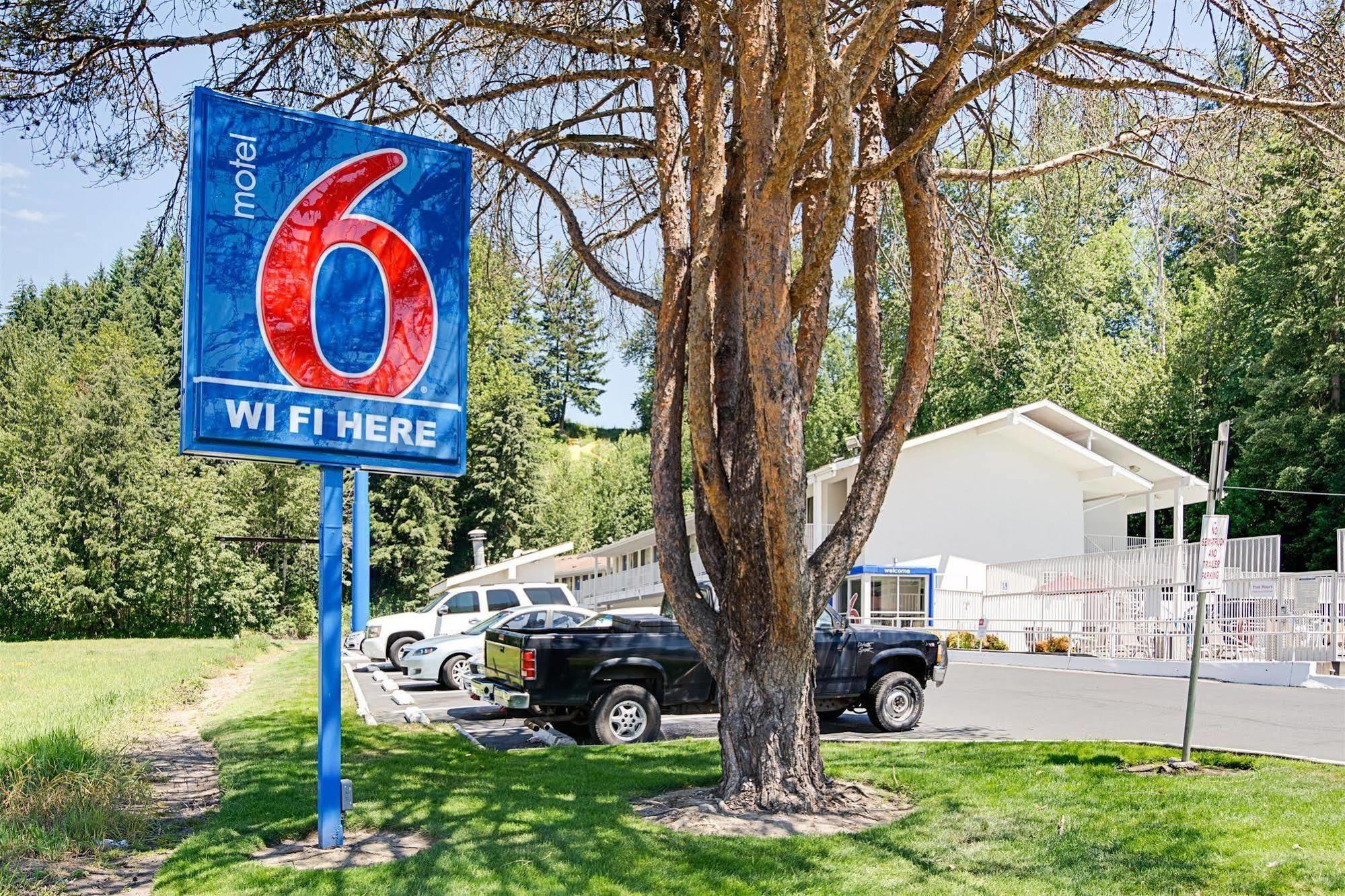 Motel 6-Kelso, Wa - Mt. St. Helens Bagian luar foto